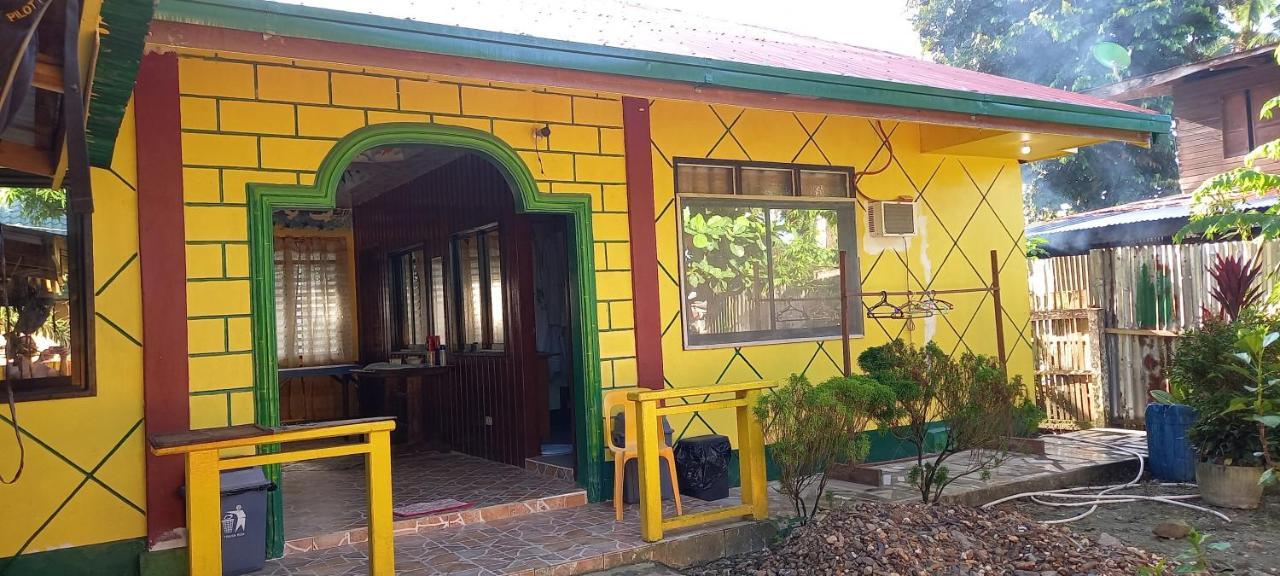 Rodel Yellow Hauz Itaytay Dış mekan fotoğraf